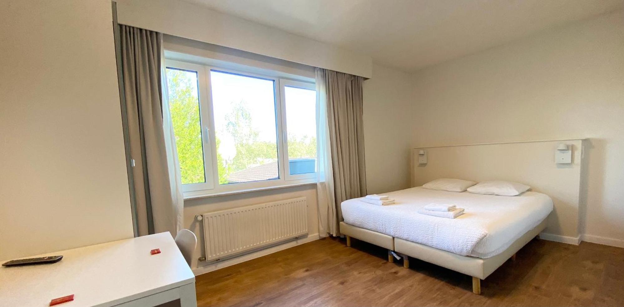Aparthotel Aramis 3*